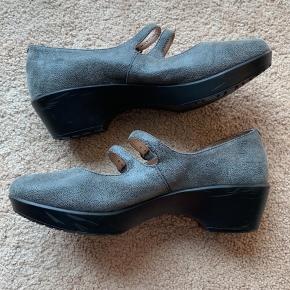 Dansko | Dansko Women's Josie Mary Jane Clogs - Picture 7 of 7